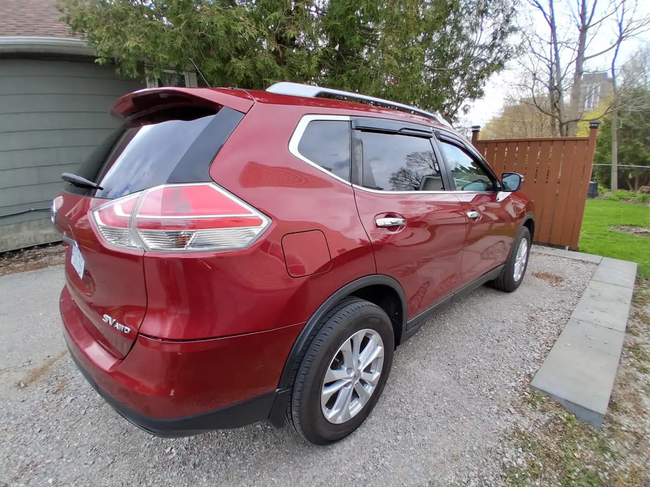 Nissan Rogue fotografie Nissan Rogue
