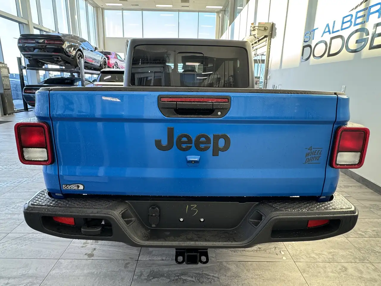 Jeep Gladiator photo Jeep Gladiator