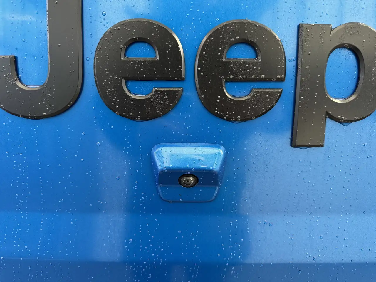 Jeep Gladiator photo Jeep Gladiator
