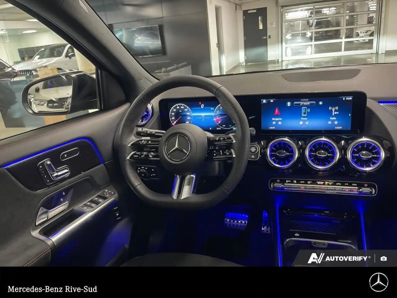 Mercedes-Benz GLA снимка Mercedes-Benz GLA