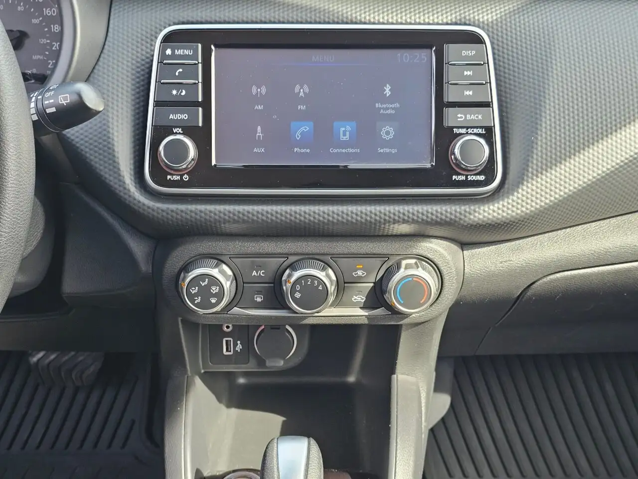 Nissan Kicks fotografie Nissan Kicks