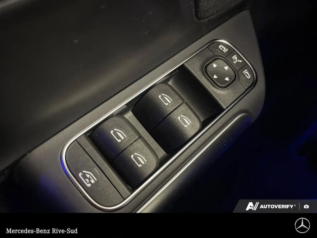 Mercedes-Benz GLA снимка Mercedes-Benz GLA