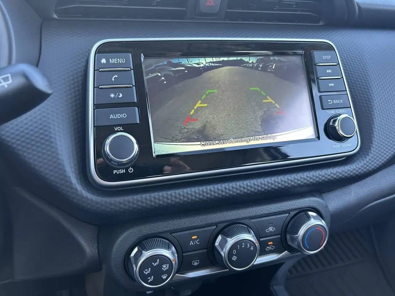 Nissan Kicks fotografie Nissan Kicks