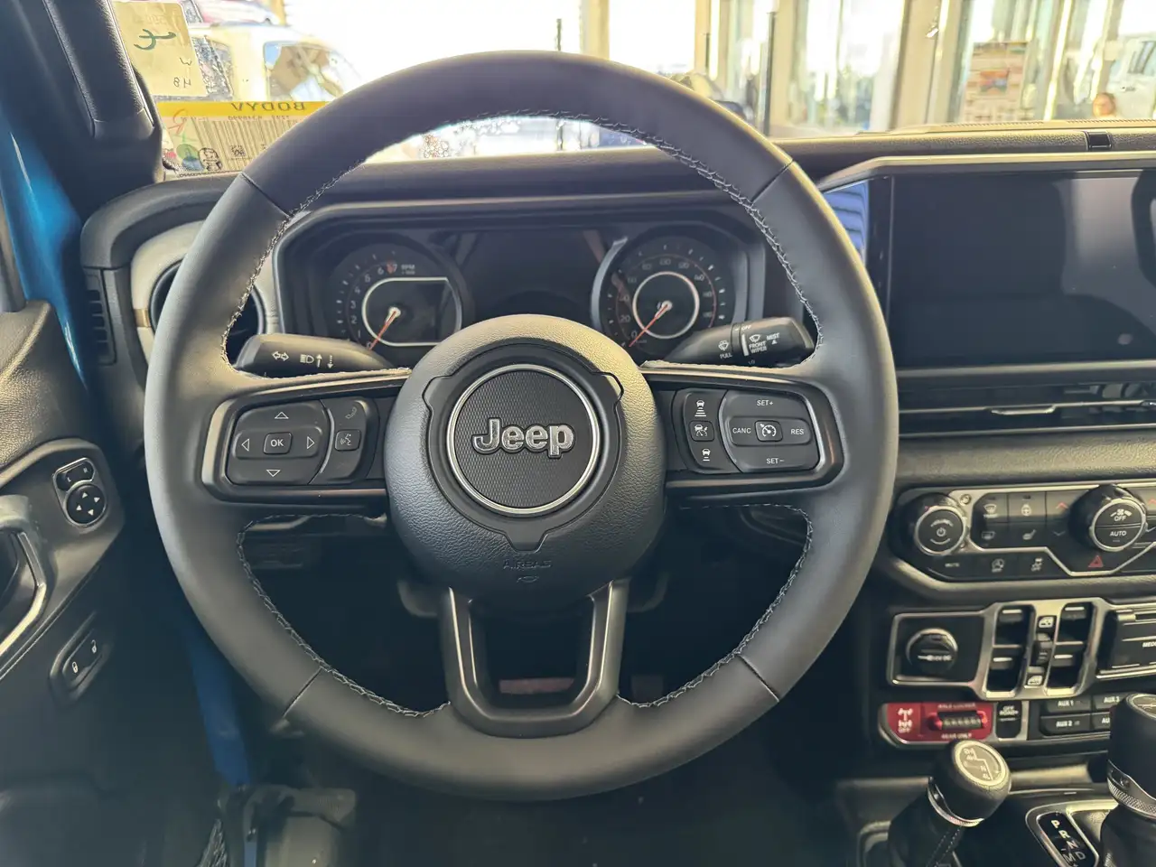 Jeep Gladiator photo Jeep Gladiator