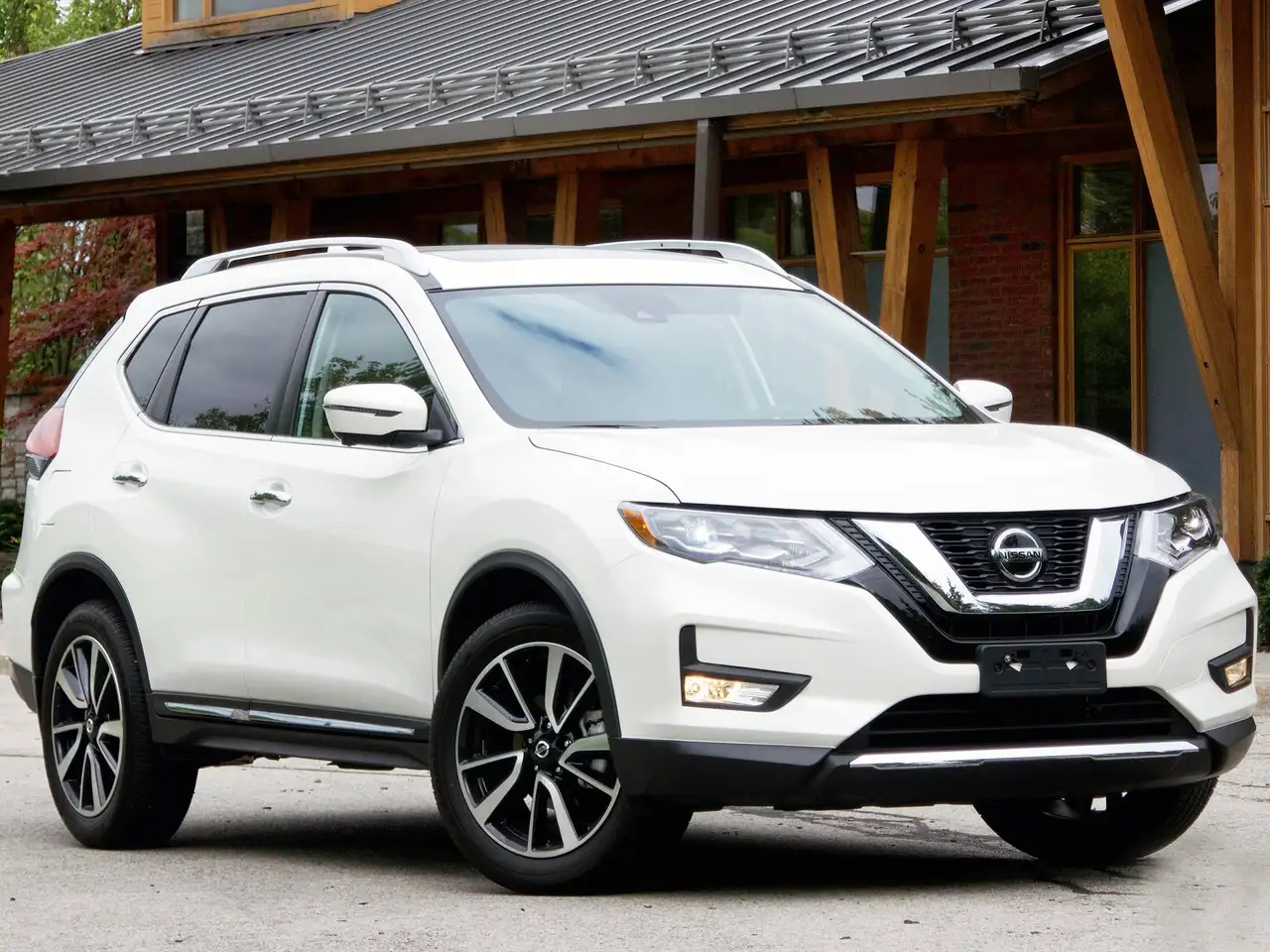 Nissan Rogue снимка Nissan Rogue