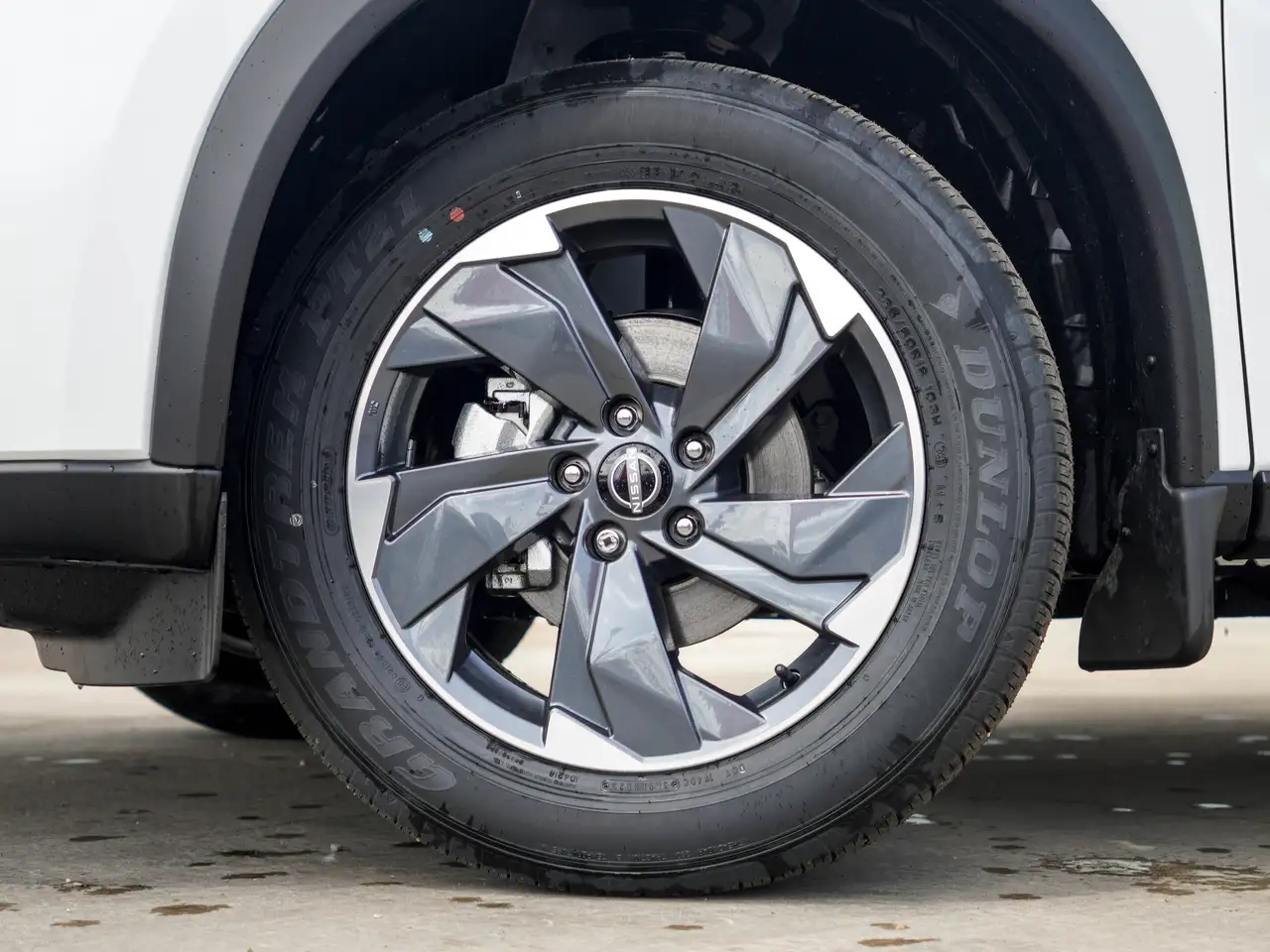 Nissan Rogue photo Nissan Rogue