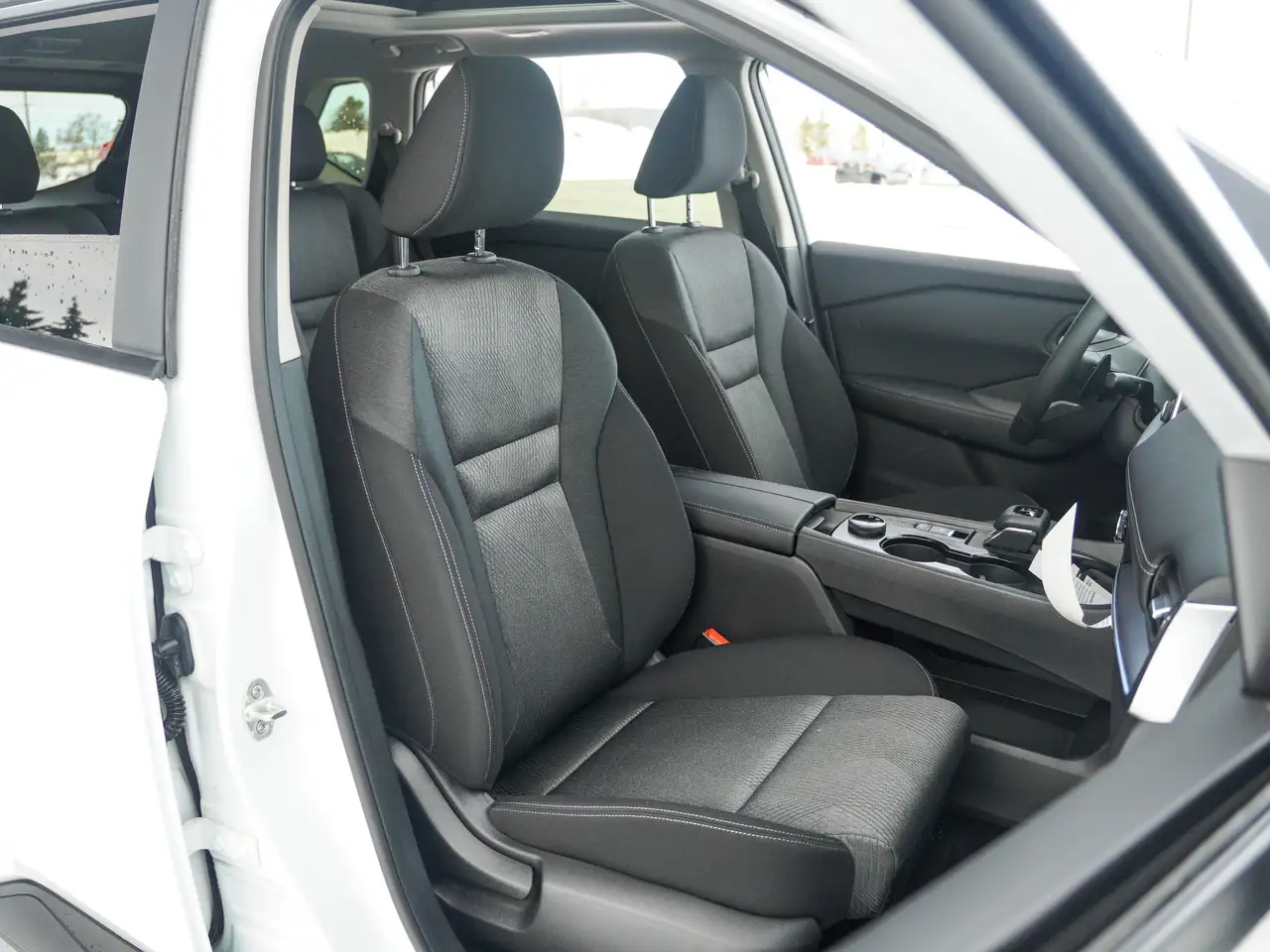 Nissan Rogue photo Nissan Rogue