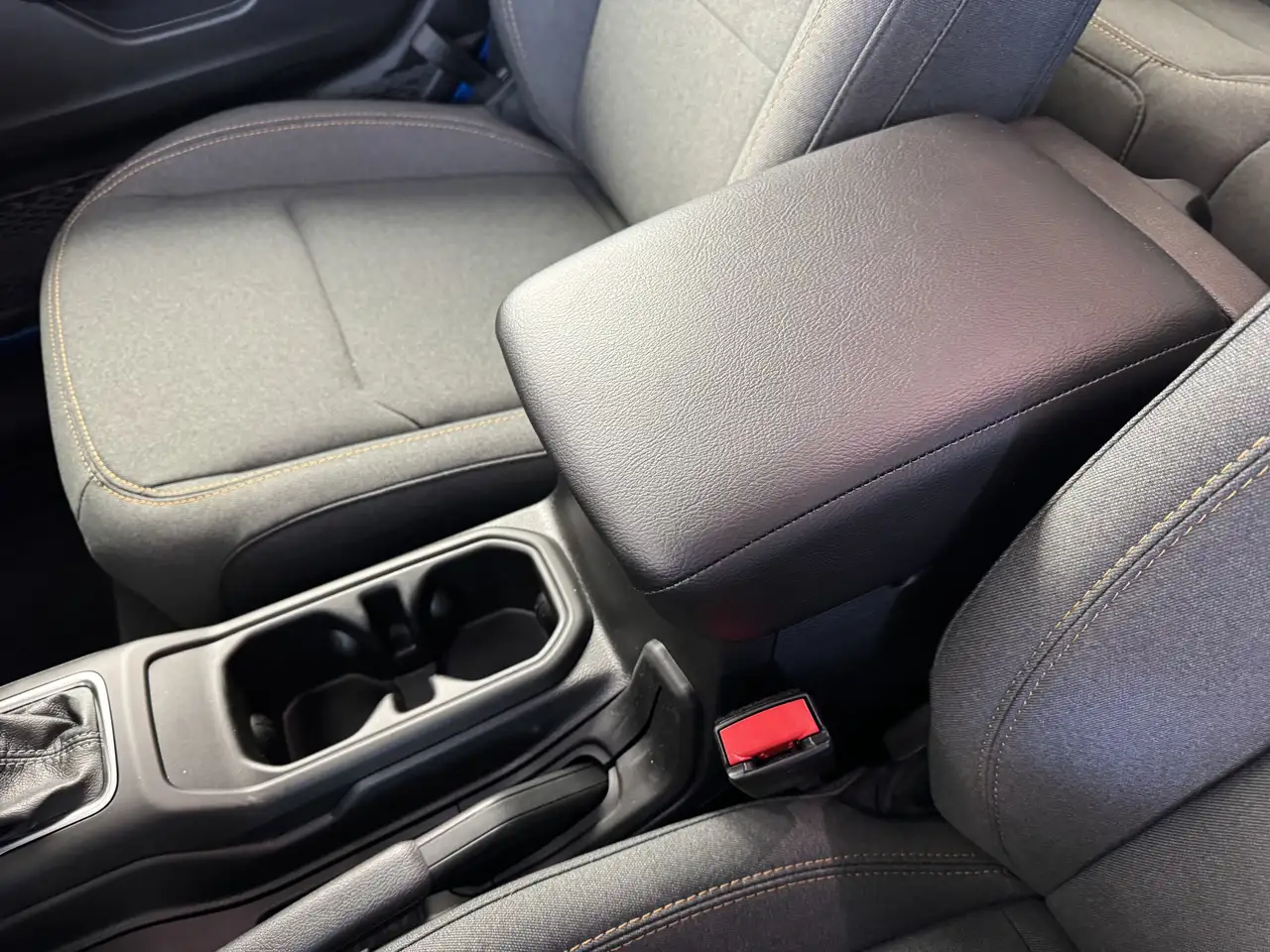 Jeep Gladiator photo Jeep Gladiator
