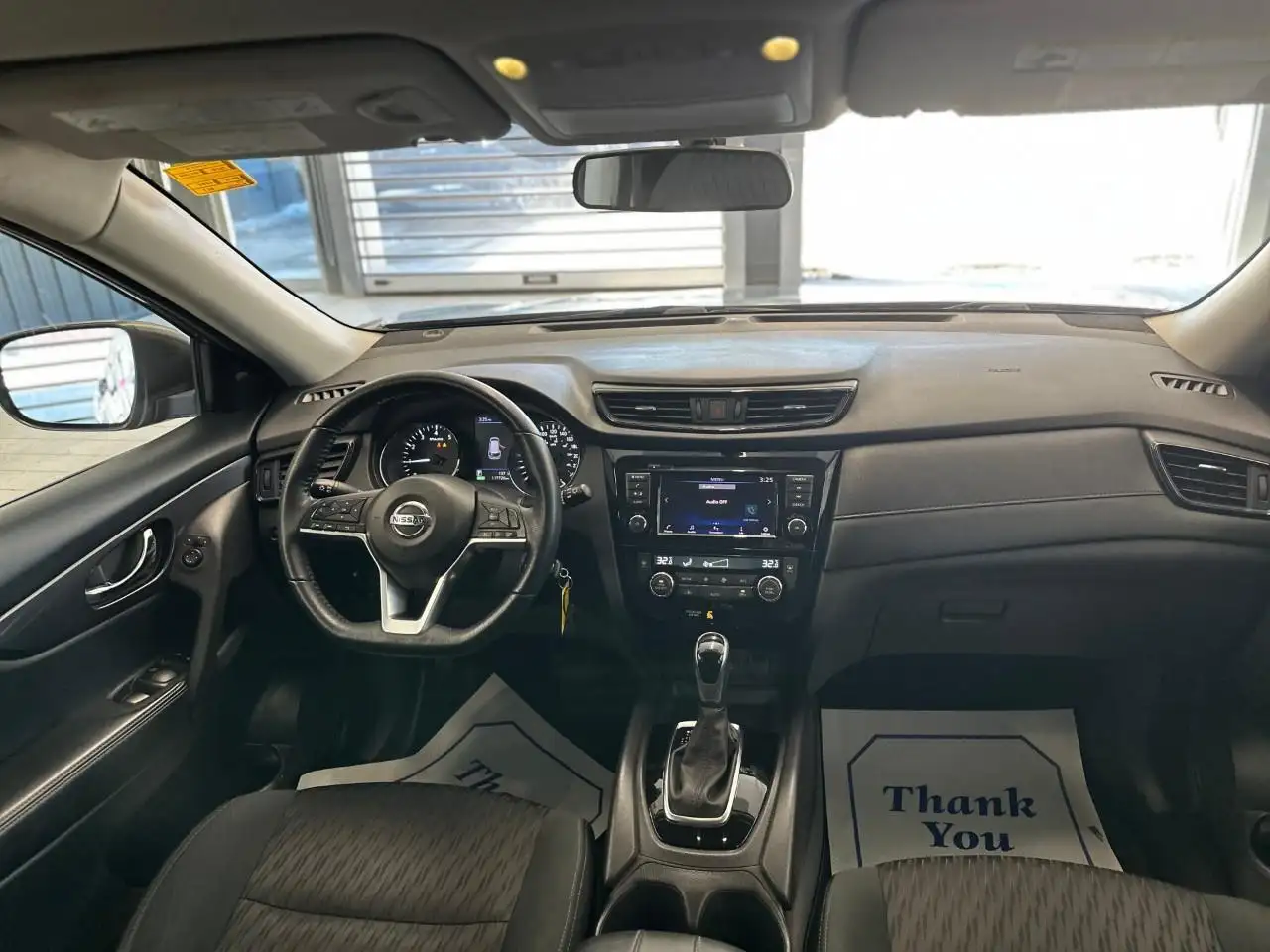 Nissan Rogue fotografie Nissan Rogue