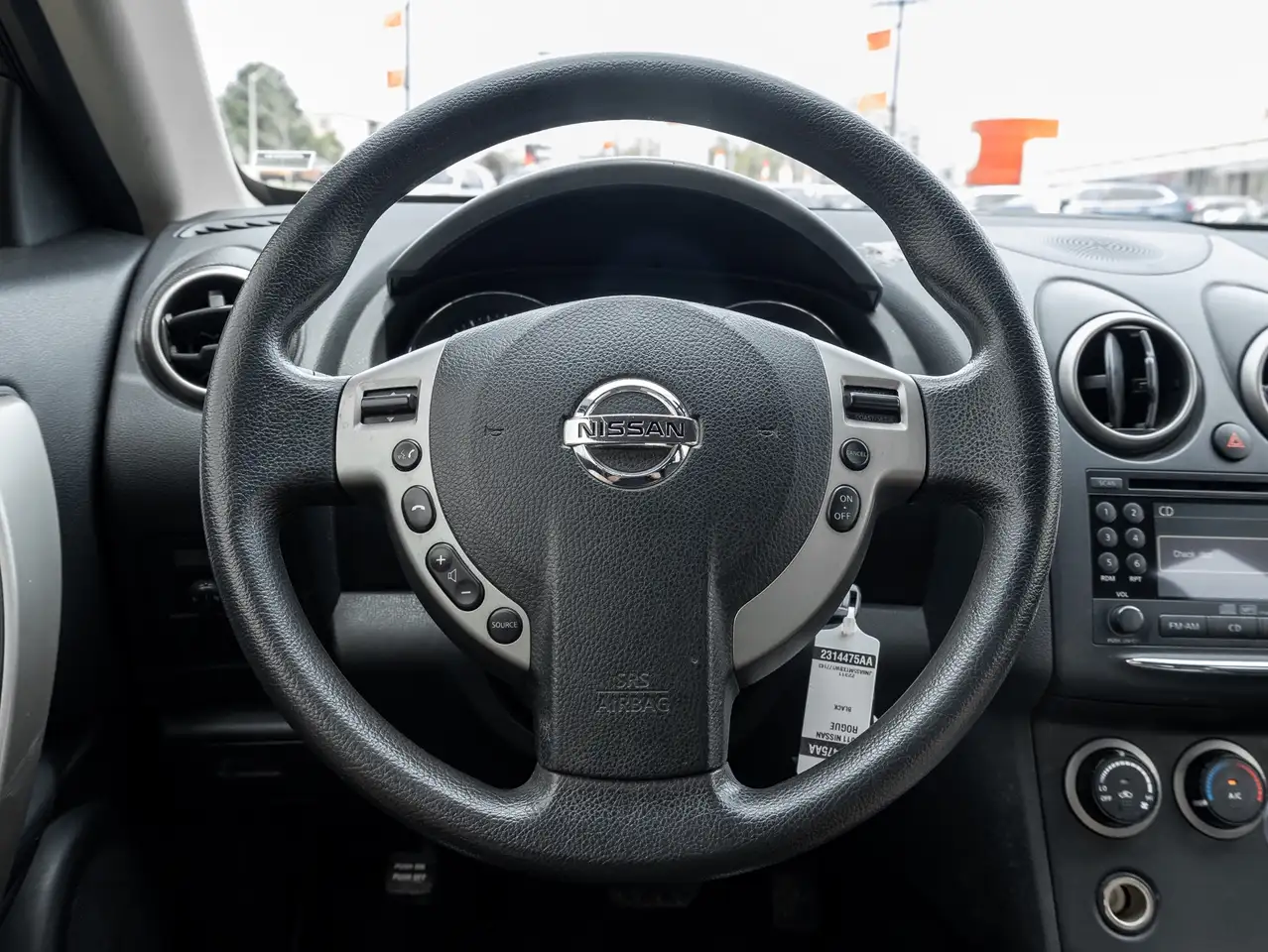 Nissan Rogue fotografie Nissan Rogue