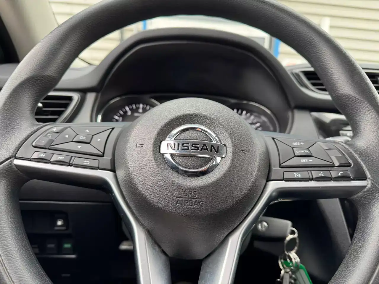 Nissan Rogue fotografie Nissan Rogue