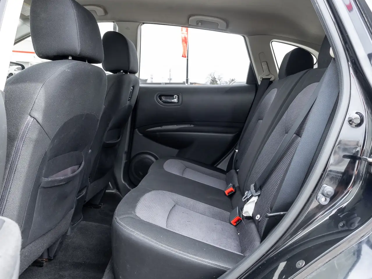 Nissan Rogue fotografie Nissan Rogue