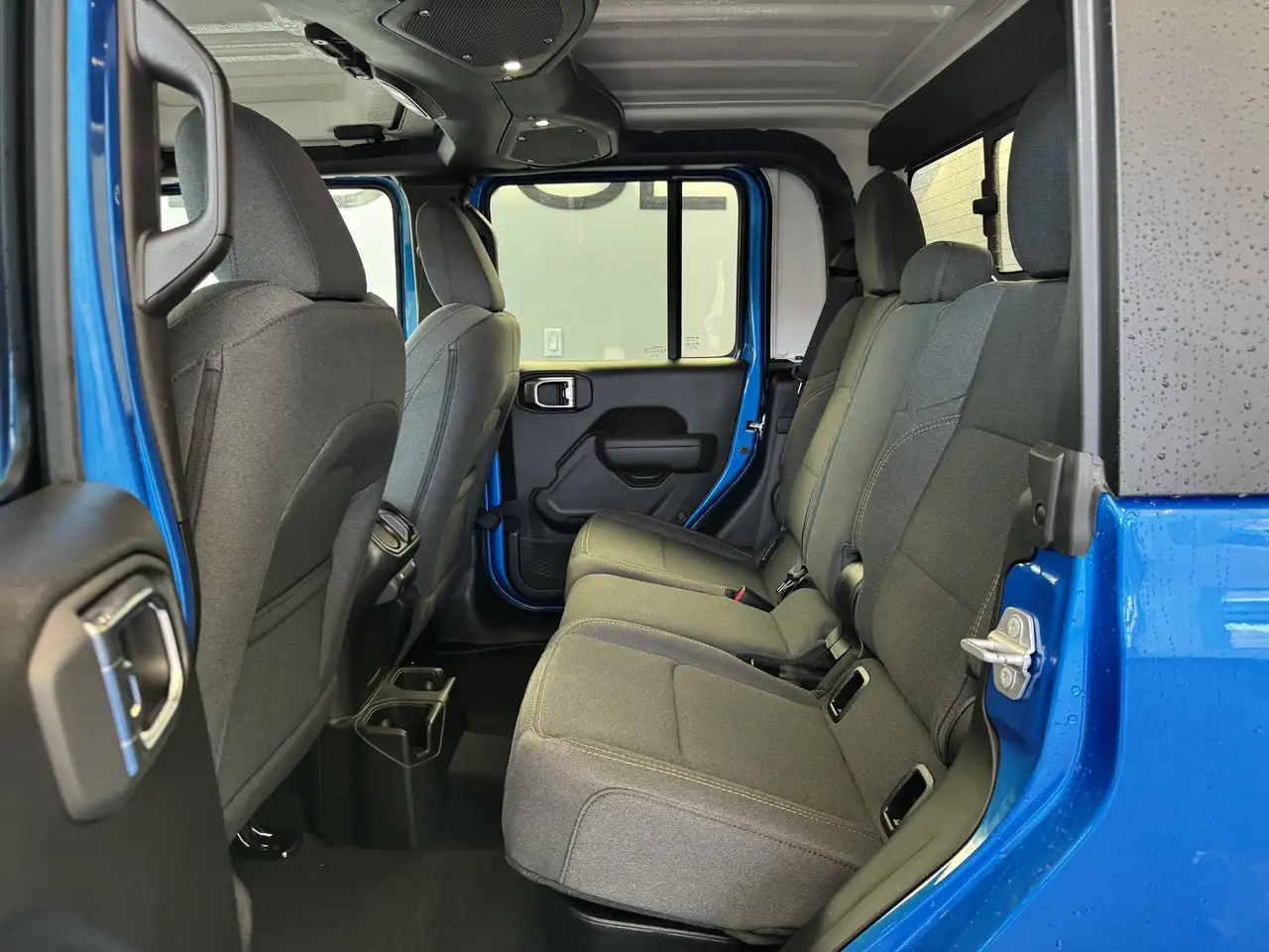 Jeep Gladiator photo Jeep Gladiator