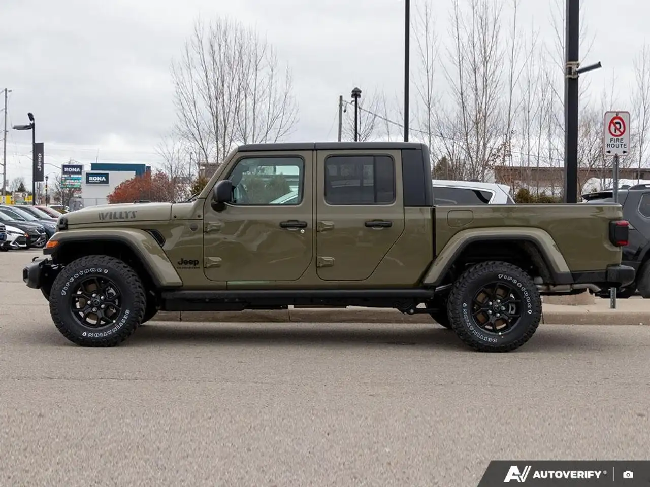 Jeep Gladiator снимка Jeep Gladiator