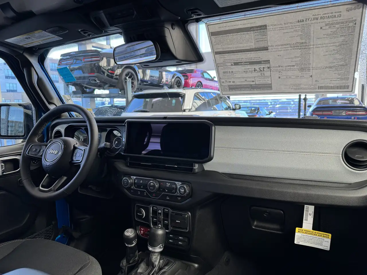 Jeep Gladiator photo Jeep Gladiator
