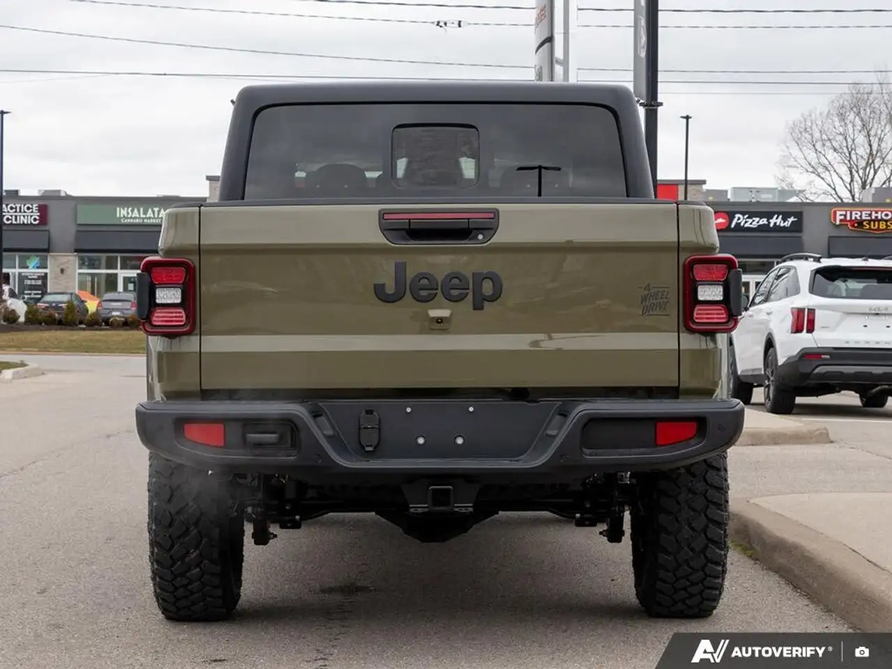 Jeep Gladiator снимка Jeep Gladiator