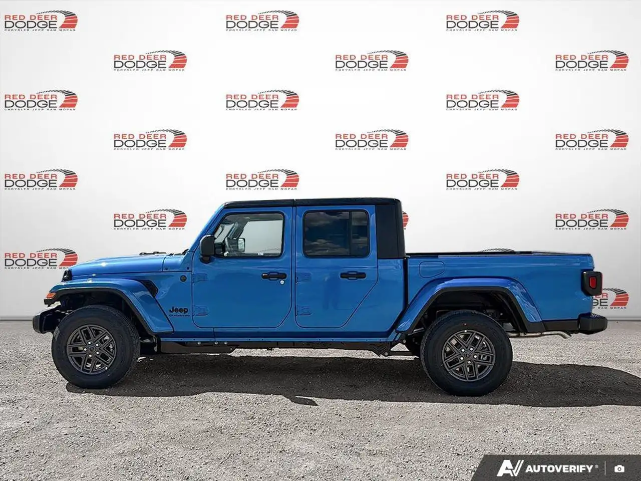 Jeep Gladiator снимка Jeep Gladiator