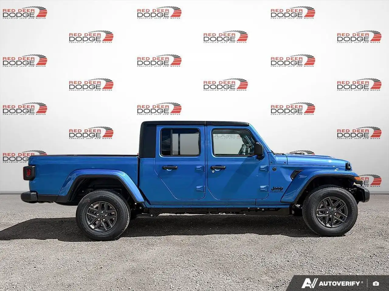Jeep Gladiator снимка Jeep Gladiator