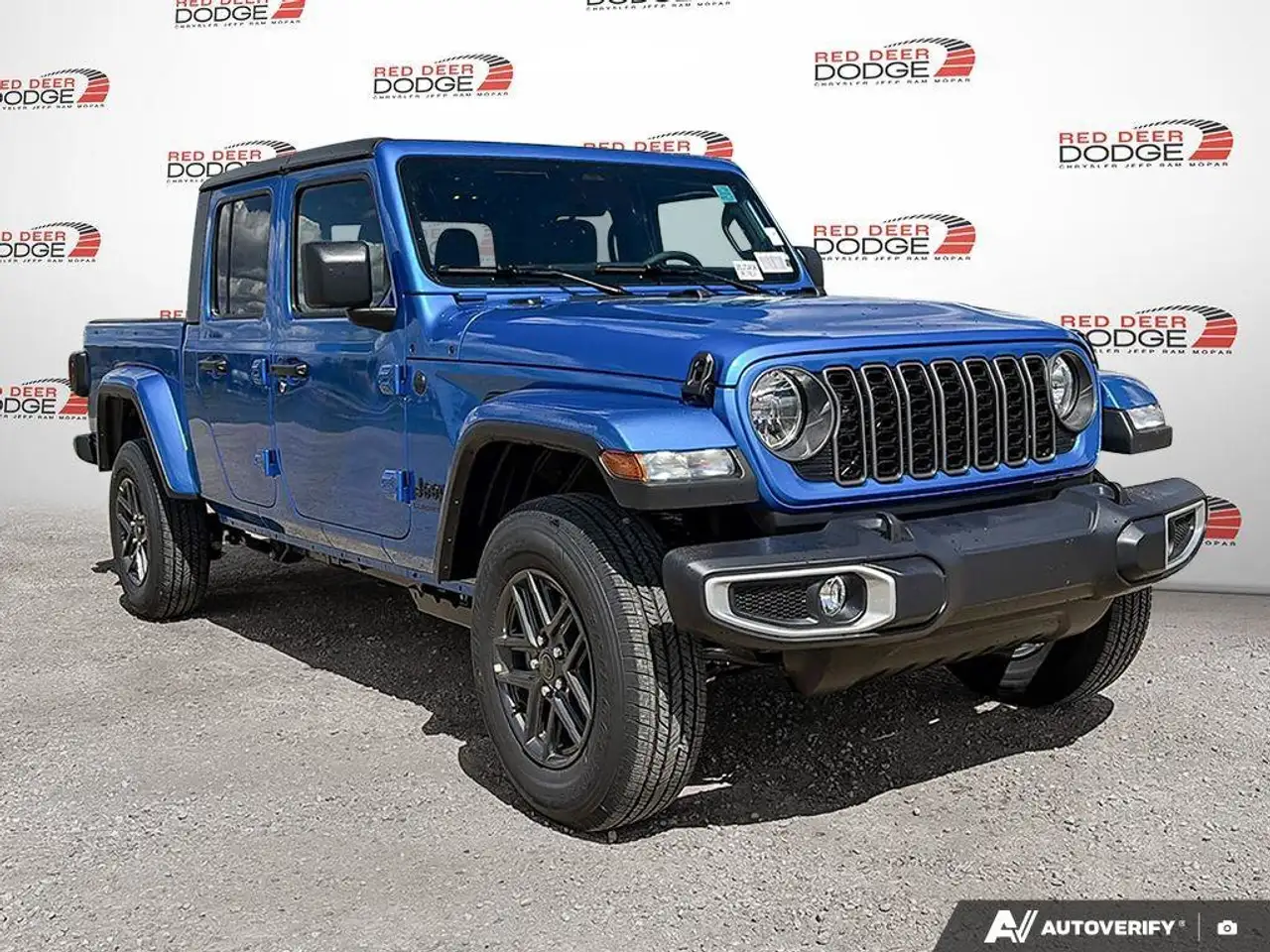 Jeep Gladiator снимка Jeep Gladiator
