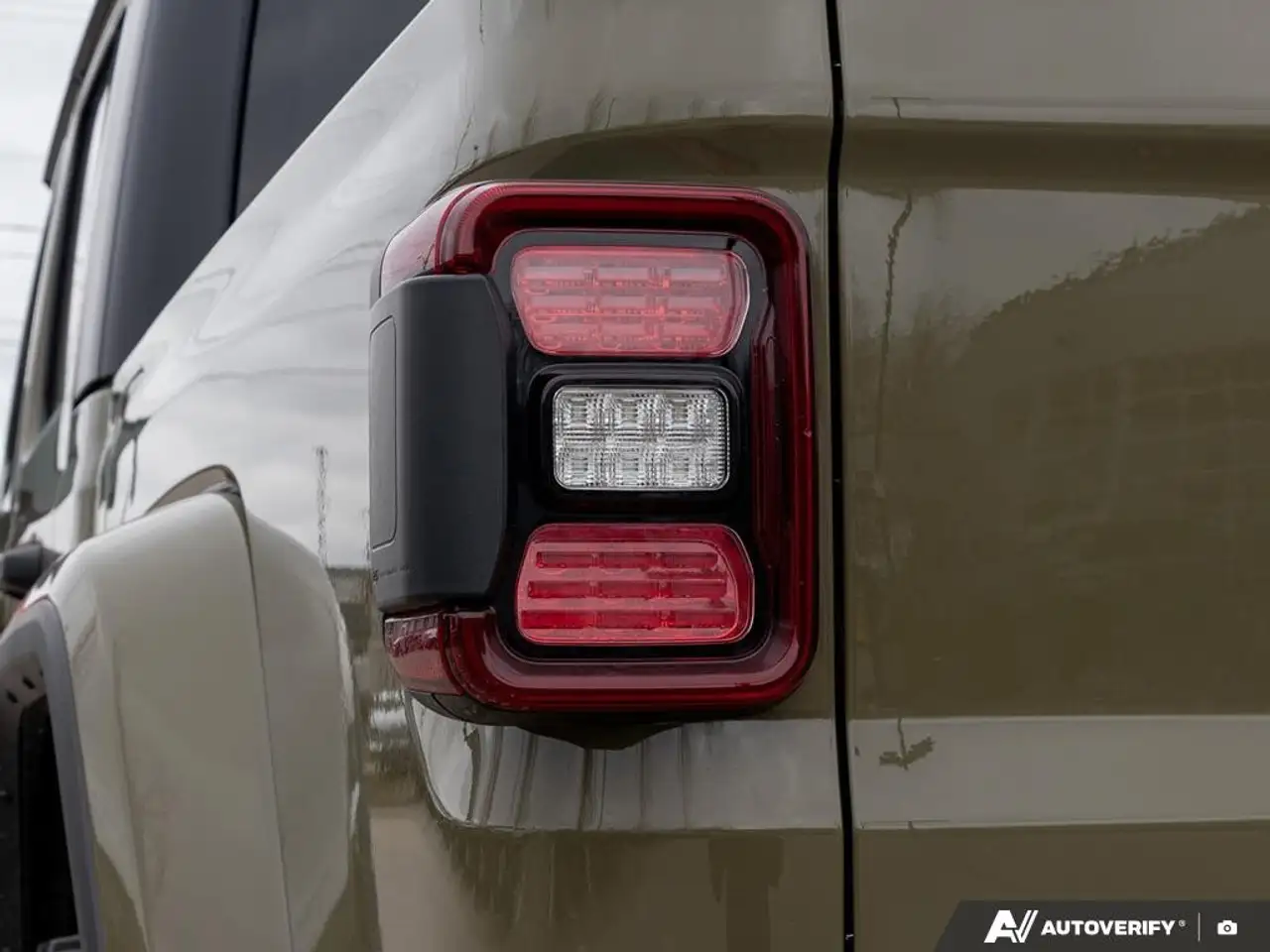 Jeep Gladiator снимка Jeep Gladiator