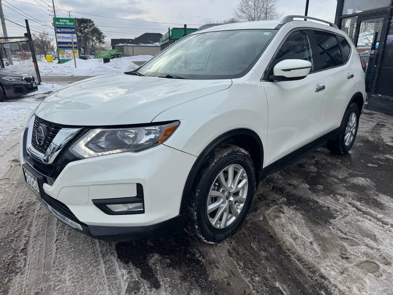 Nissan Rogue fotografie Nissan Rogue
