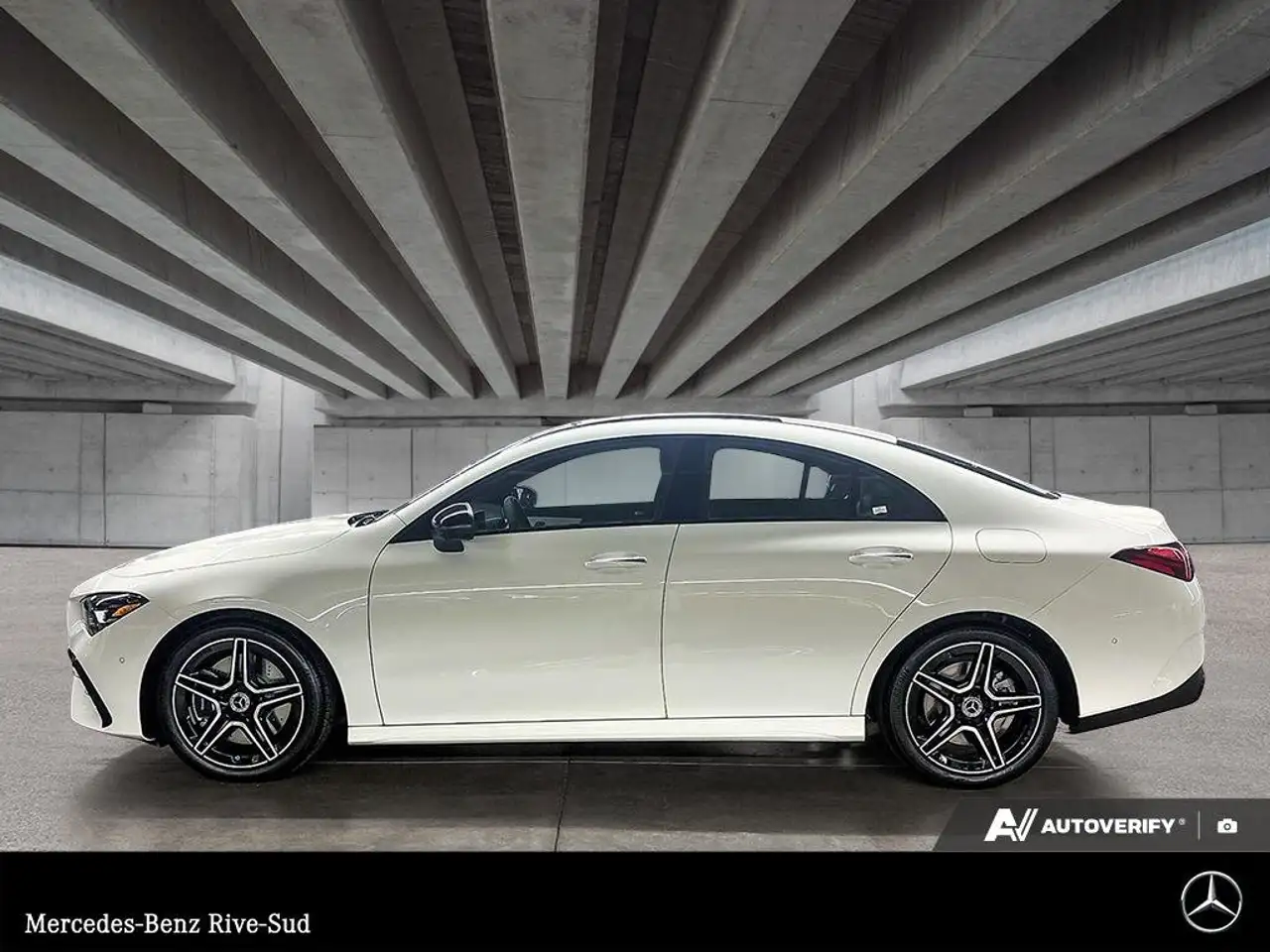 Mercedes-Benz CLA photo Mercedes-Benz CLA