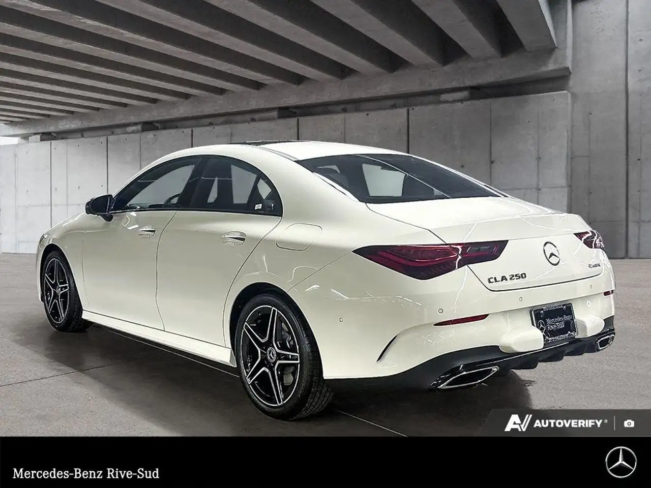 Mercedes-Benz CLA photo Mercedes-Benz CLA