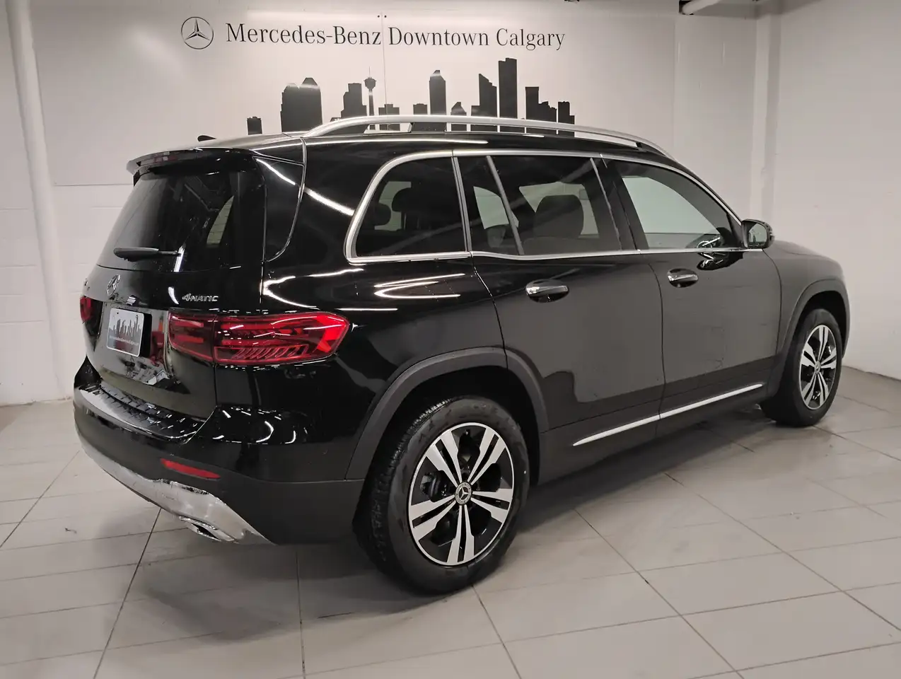 Mercedes-Benz GLB снимка Mercedes-Benz GLB