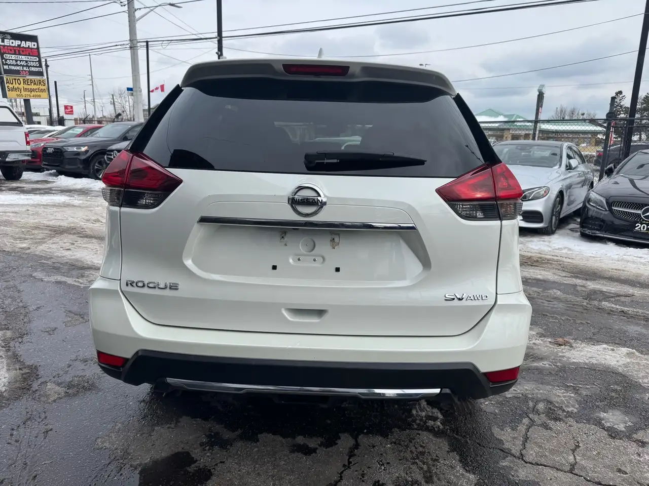 Nissan Rogue fotografie Nissan Rogue