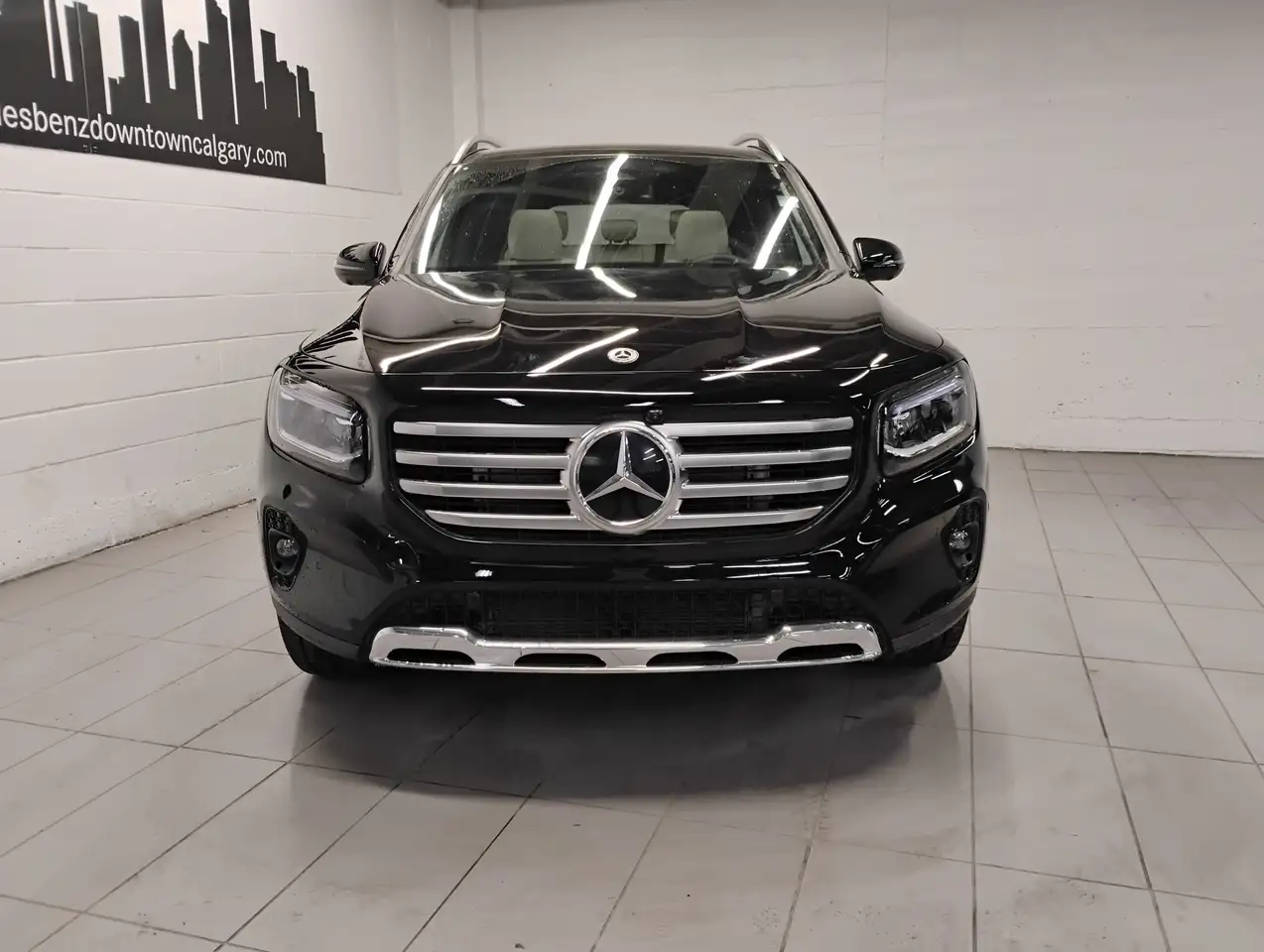 Mercedes-Benz GLB снимка Mercedes-Benz GLB