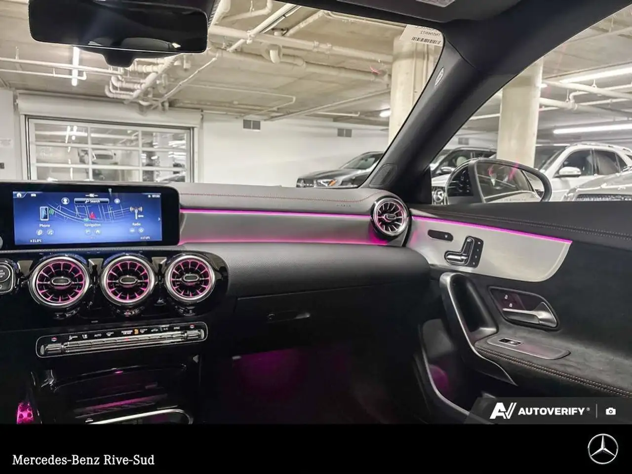 Mercedes-Benz CLA photo Mercedes-Benz CLA