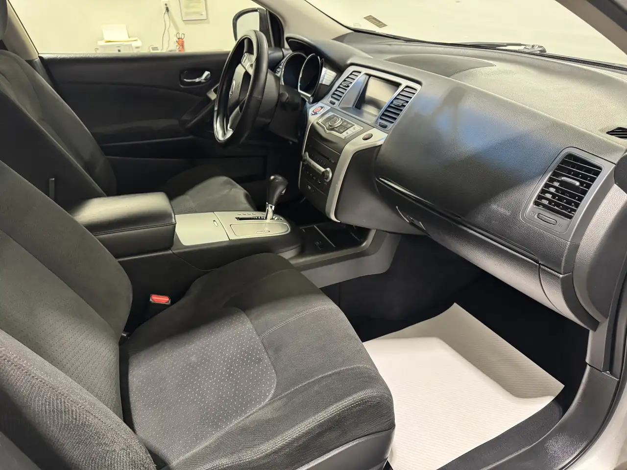 Nissan Murano photo Nissan Murano
