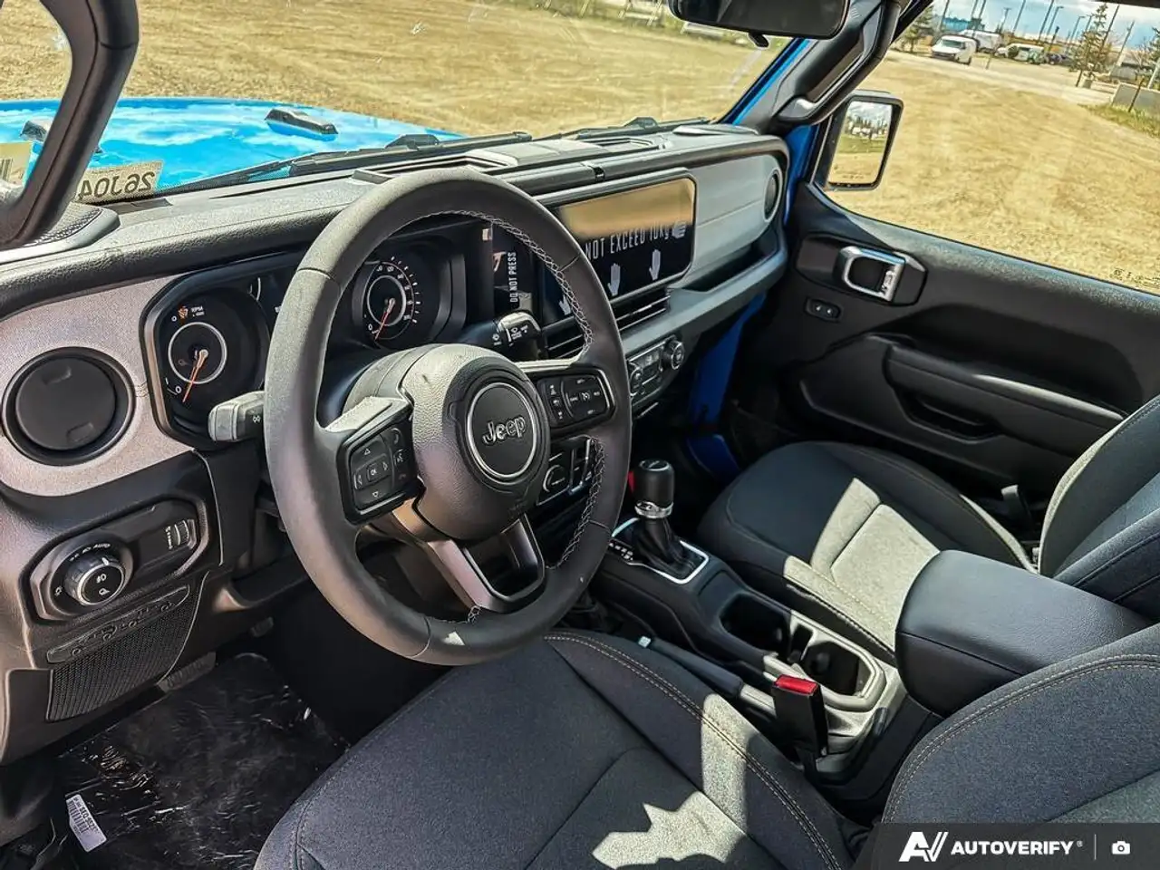 Jeep Gladiator снимка Jeep Gladiator