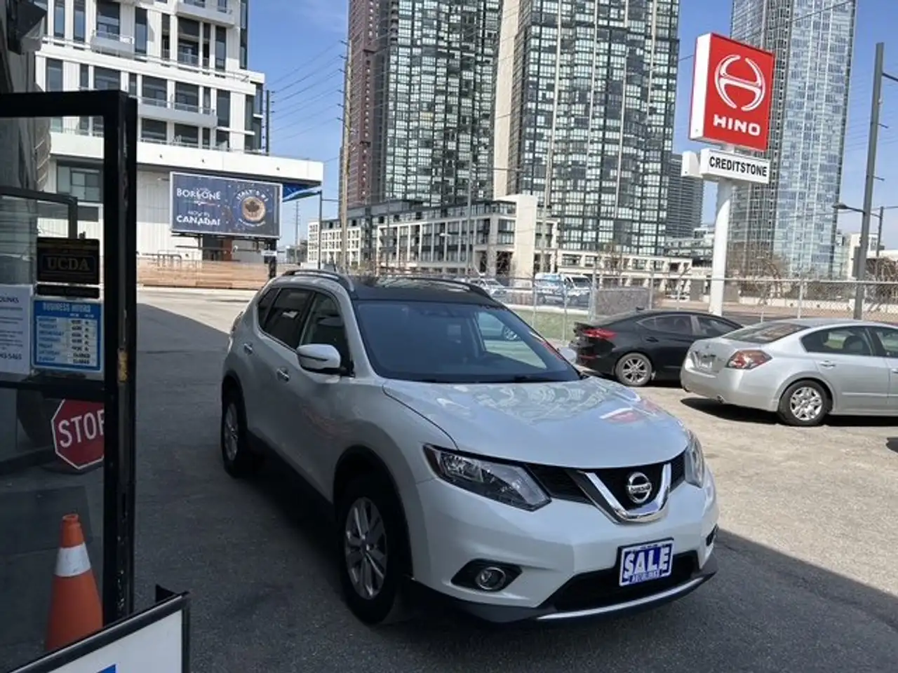 Nissan Rogue fotografie Nissan Rogue