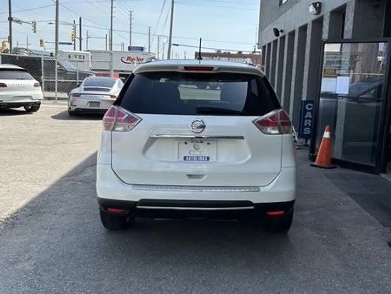 Nissan Rogue fotografie Nissan Rogue