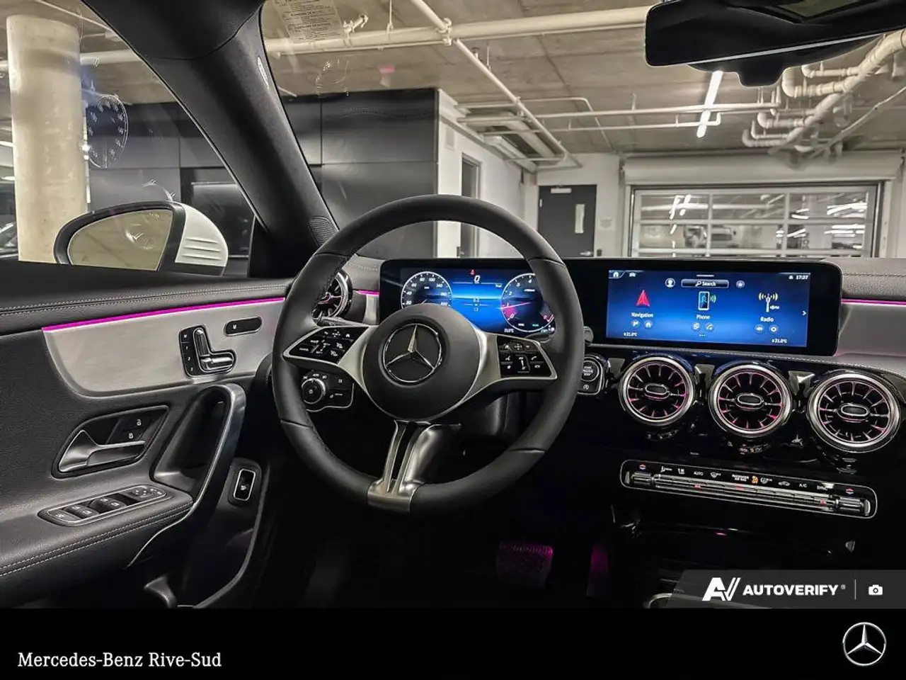 Mercedes-Benz CLA снимка Mercedes-Benz CLA