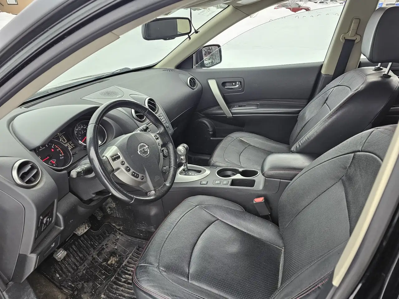 Nissan Rogue photo Nissan Rogue