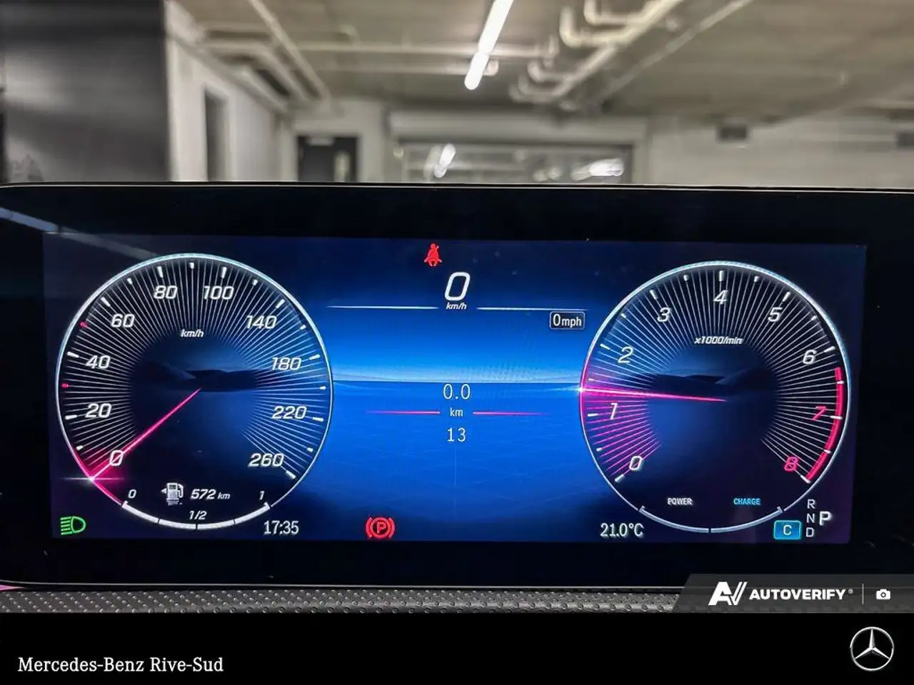 Mercedes-Benz CLA снимка Mercedes-Benz CLA