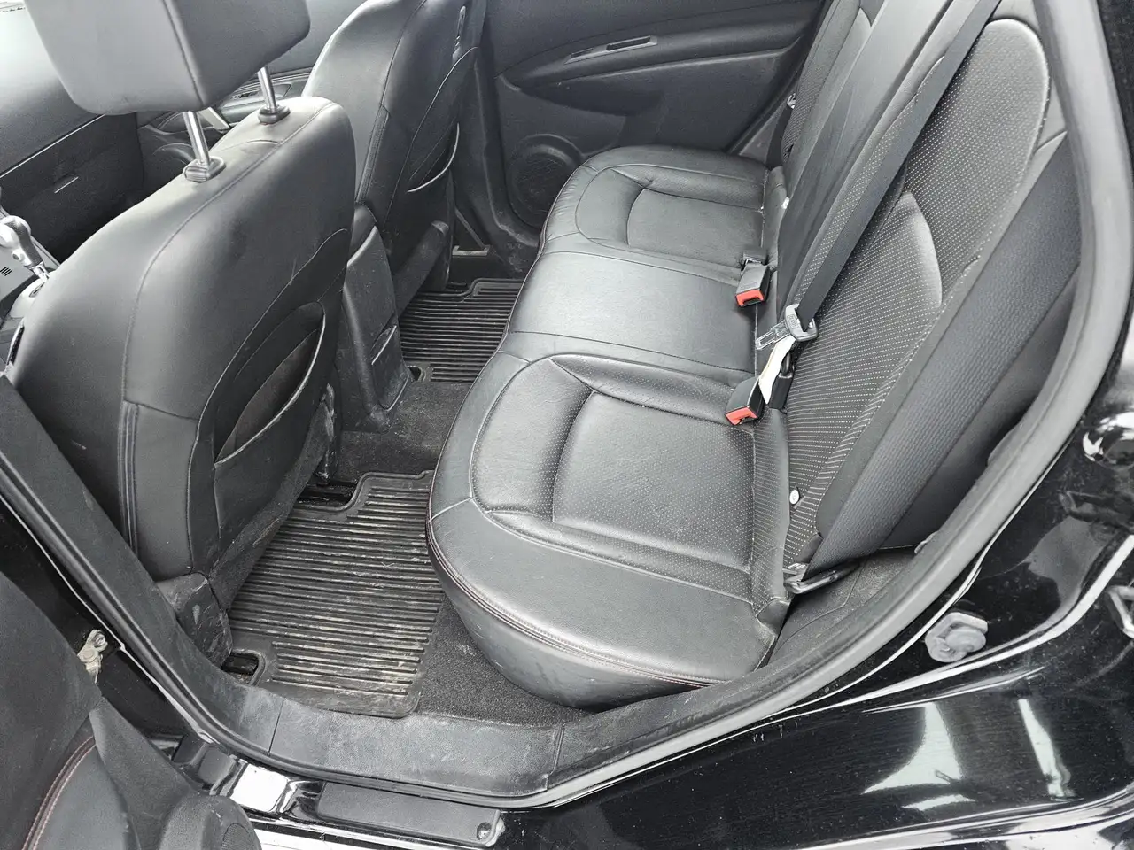 Nissan Rogue photo Nissan Rogue