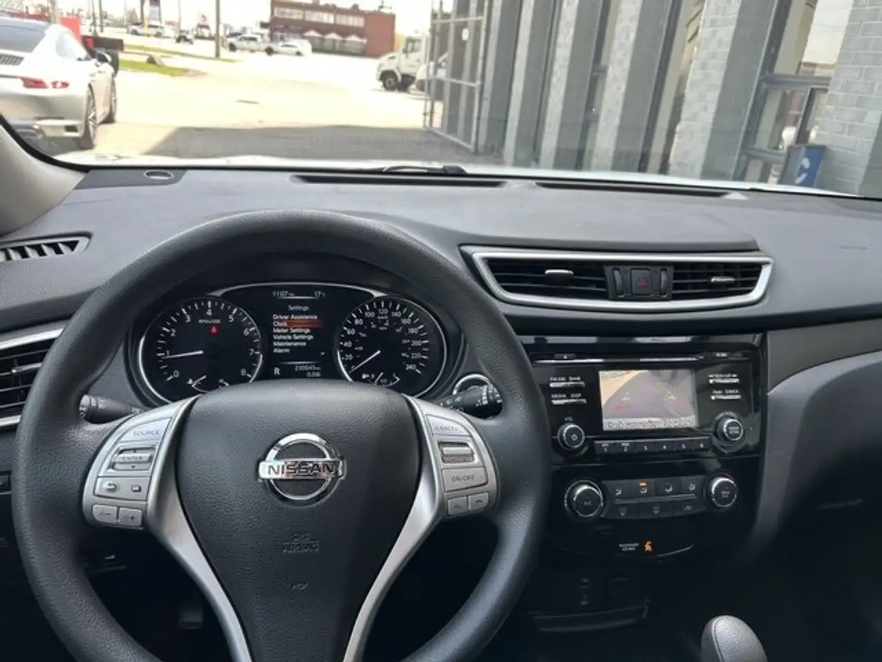Nissan Rogue fotografie Nissan Rogue