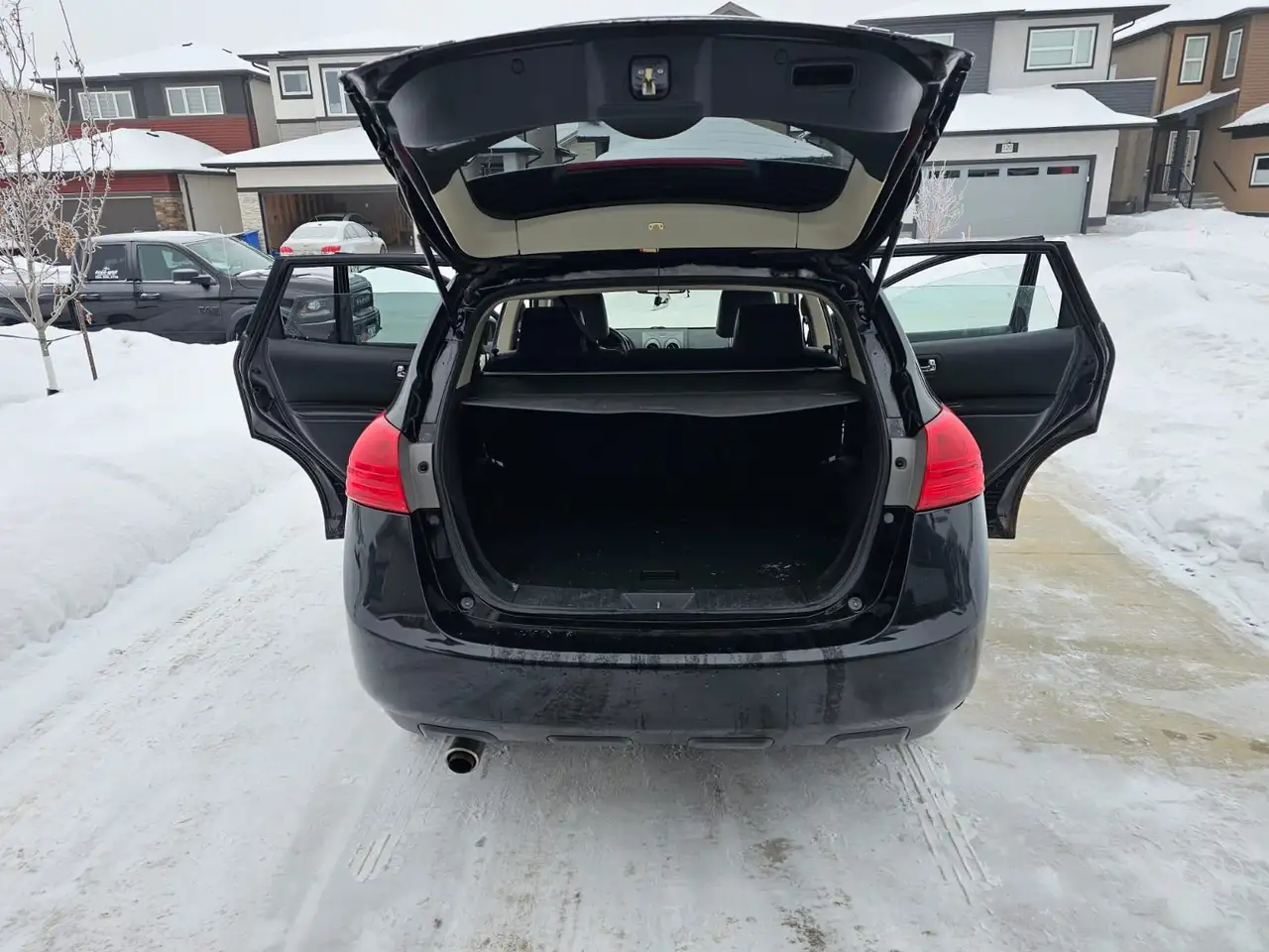 Nissan Rogue photo Nissan Rogue