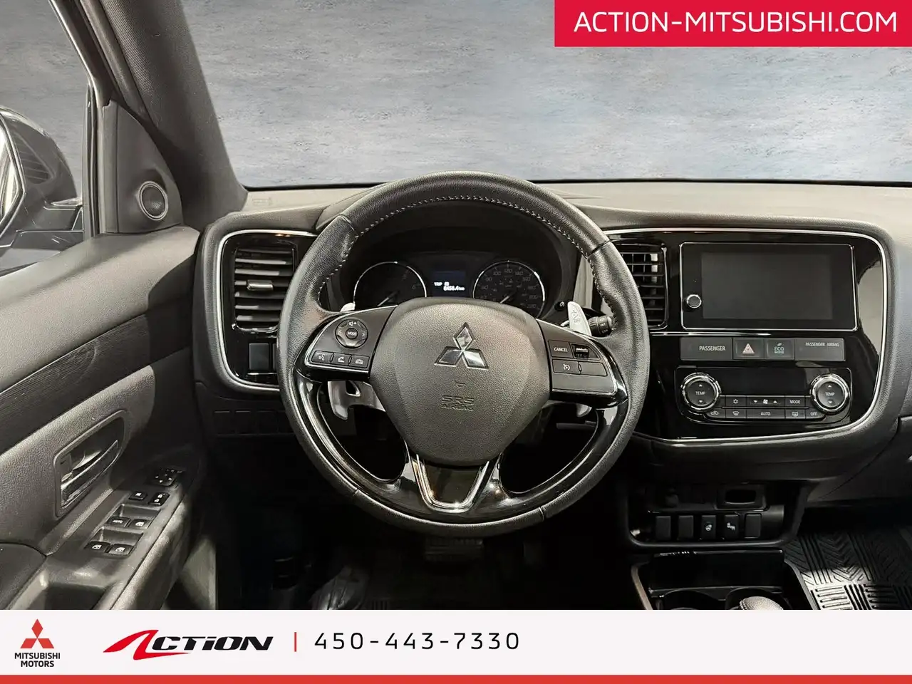 Mitsubishi Outlander снимка Mitsubishi Outlander