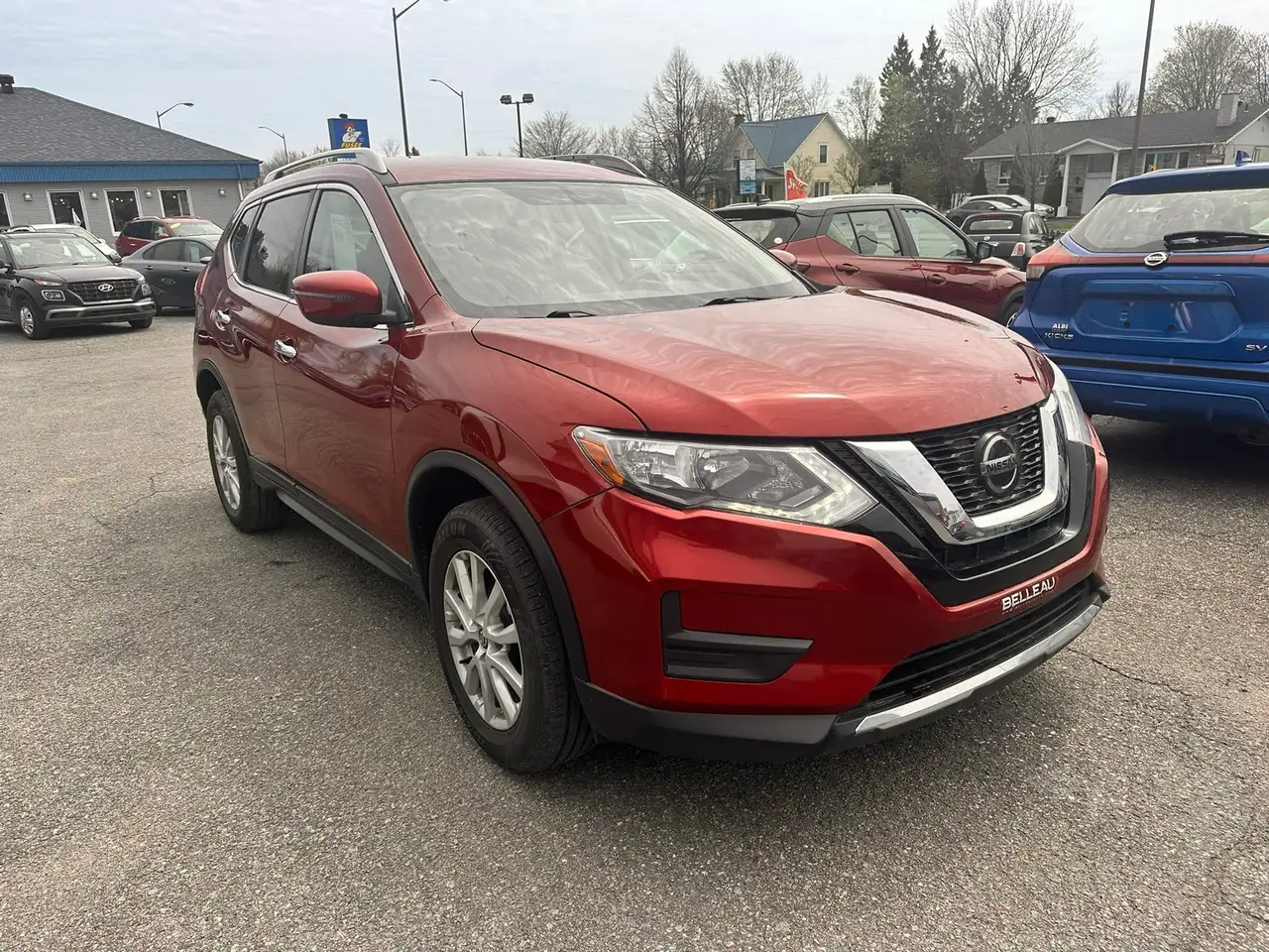 Nissan Rogue fotografie Nissan Rogue