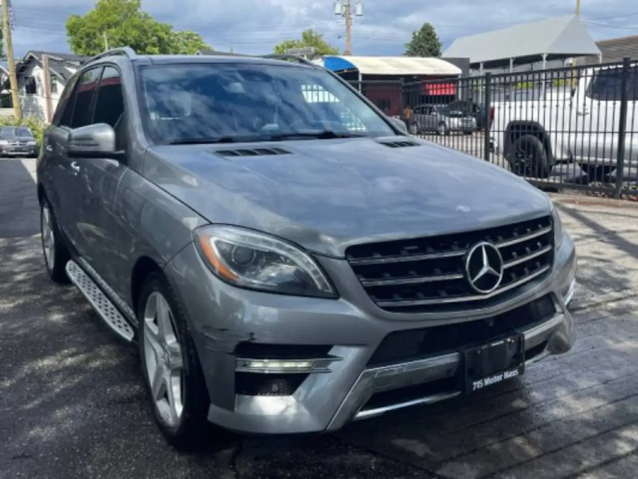 Mercedes-Benz M-Class photo Mercedes-Benz M-Class