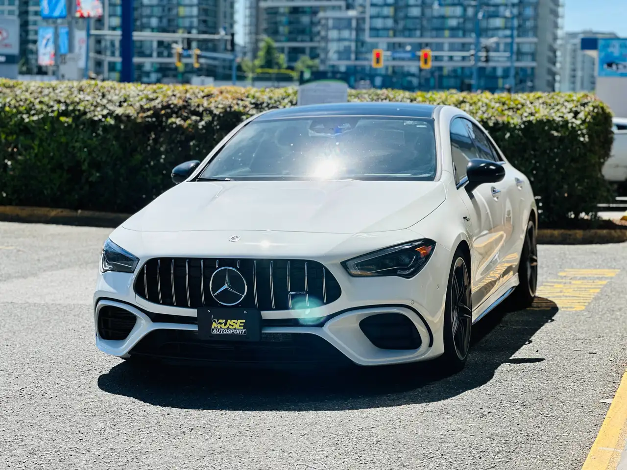Mercedes-Benz CLA снимка Mercedes-Benz CLA