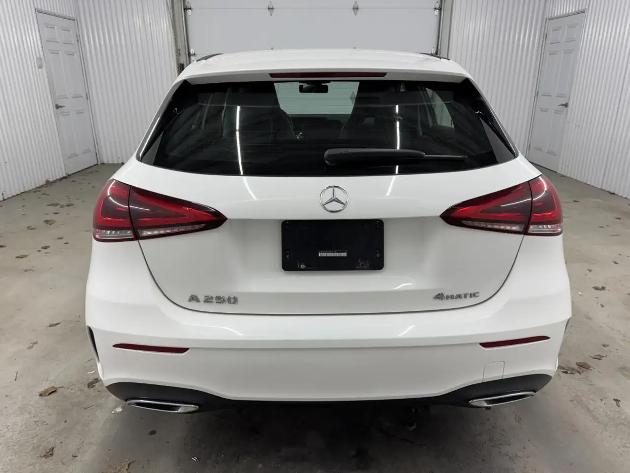 Mercedes-Benz A-Class снимка Mercedes-Benz A-Class