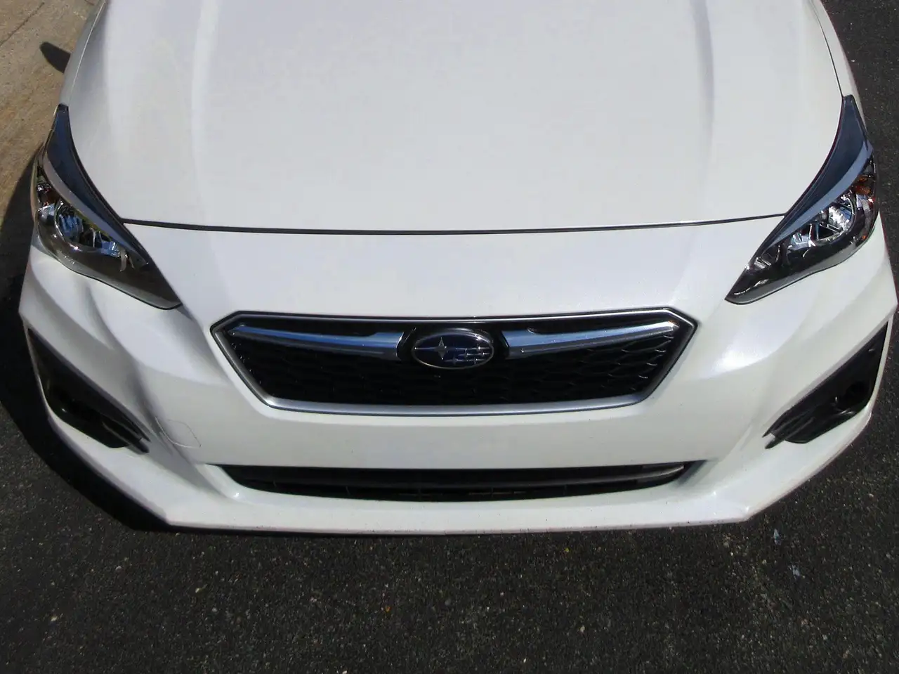 Subaru Impreza photo Subaru Impreza