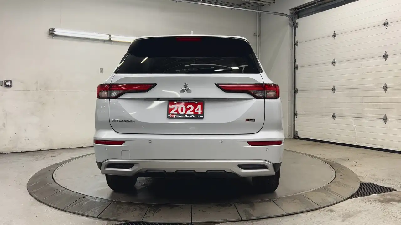 Mitsubishi Outlander fotografie Mitsubishi Outlander