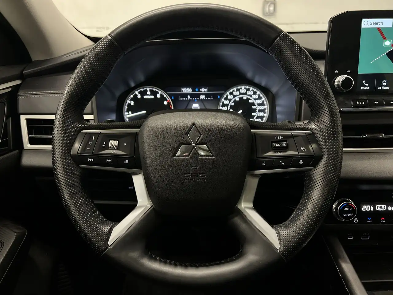 Mitsubishi Outlander fotografie Mitsubishi Outlander