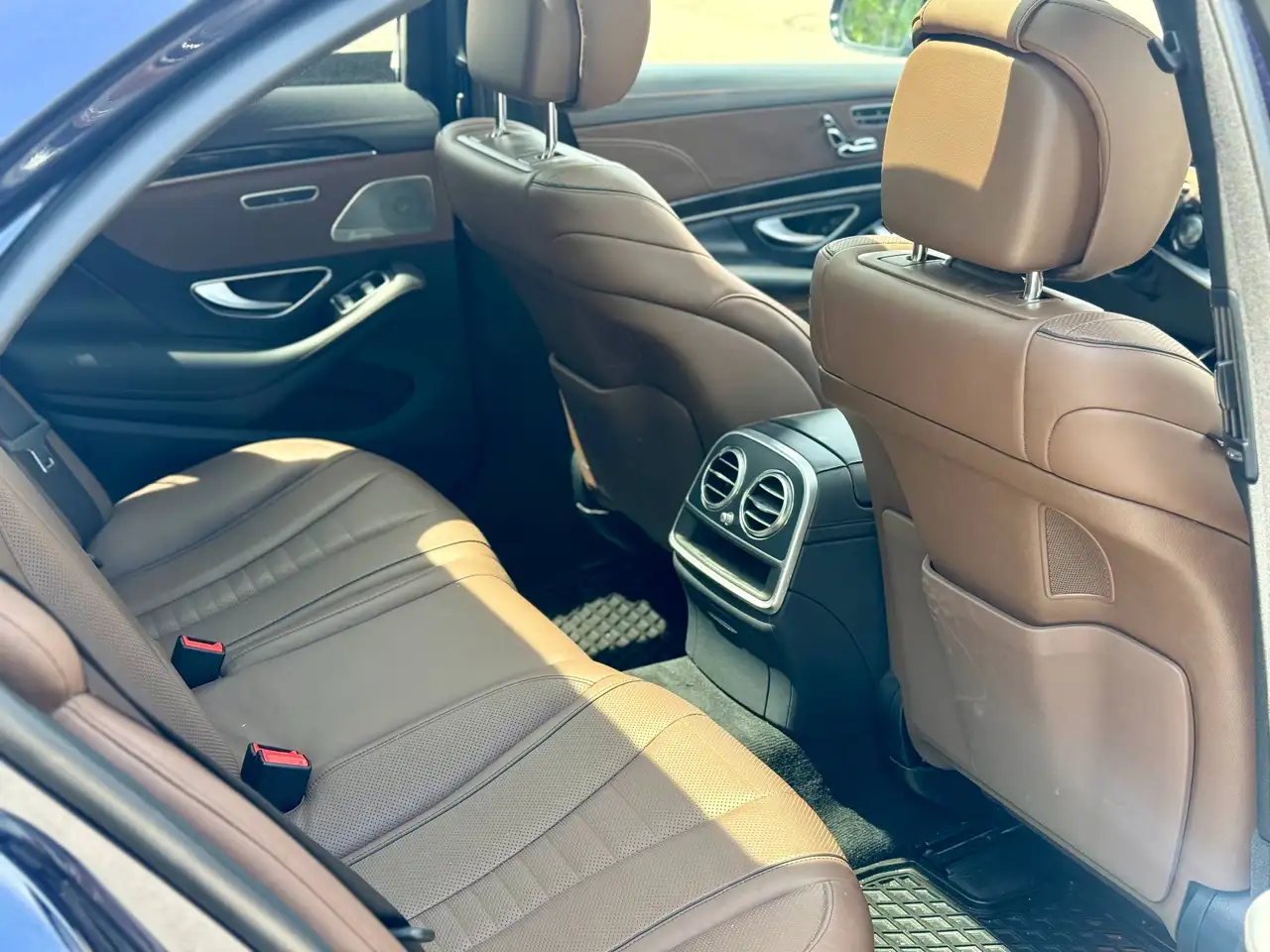 Mercedes-Benz S-Class fotografie Mercedes-Benz S-Class